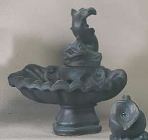 Small One Tier With Fish Water Fountain, cast stone. Giannini Garden Ornaments.